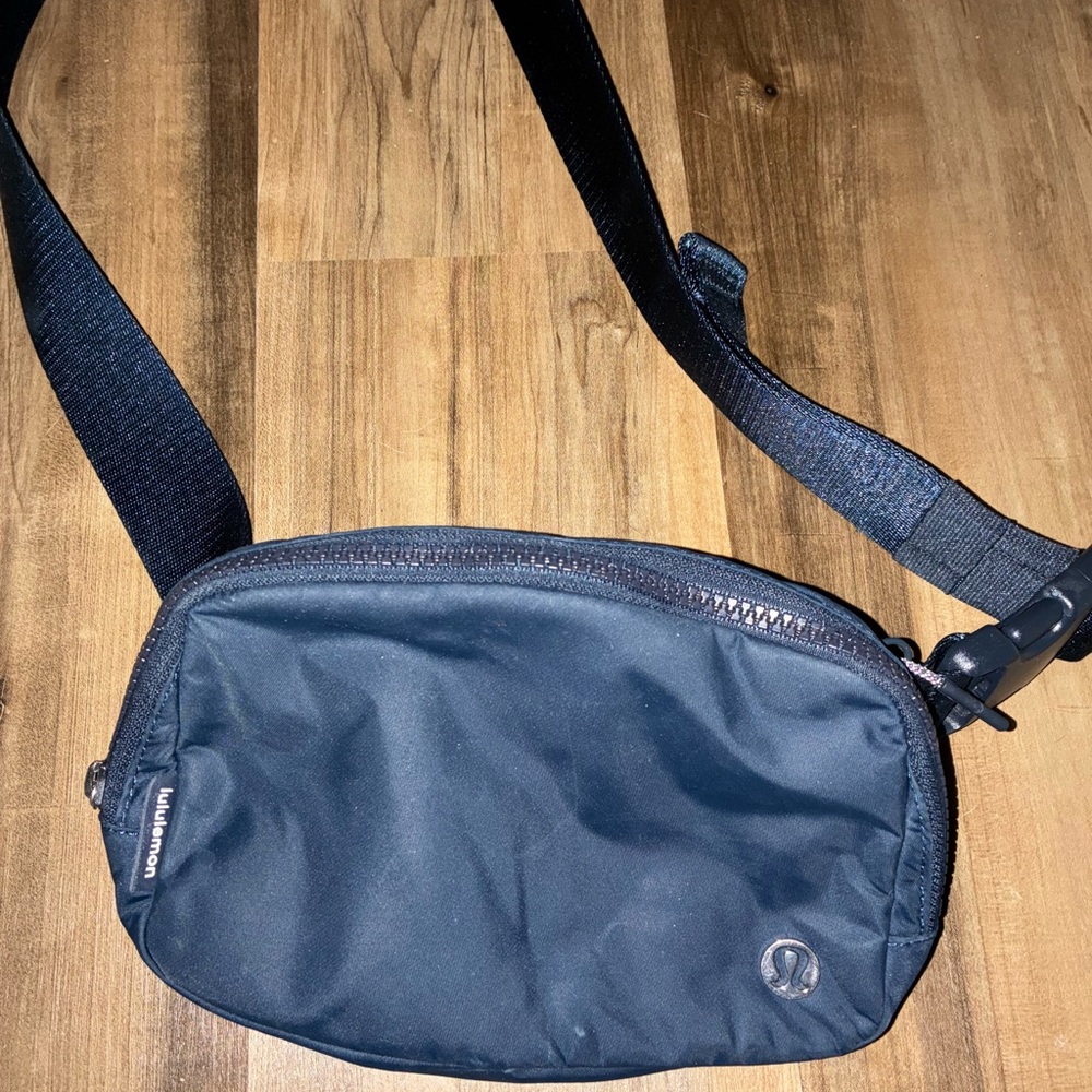 lululemon athletica Belt Bag